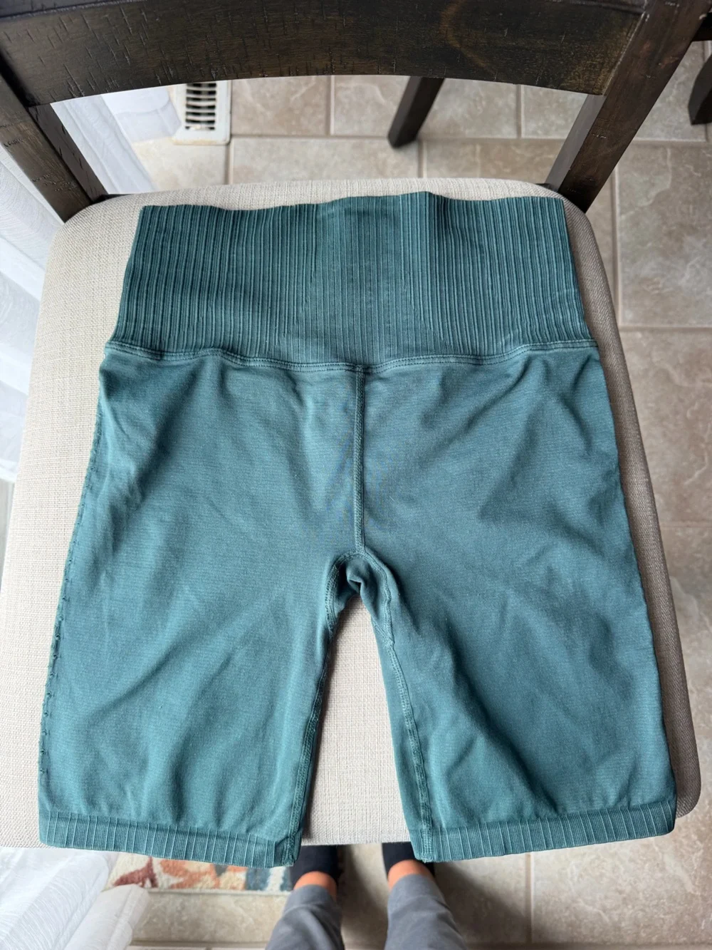 Women’s high-Waist Ribbed Shorts in Teal Green